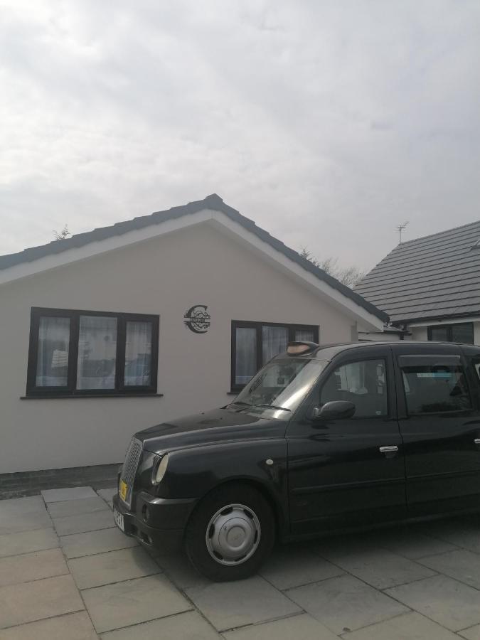 Chota Gher Apartment Widnes Esterno foto