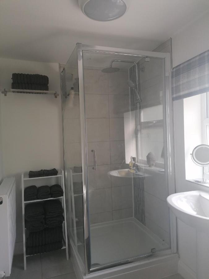 Chota Gher Apartment Widnes Esterno foto