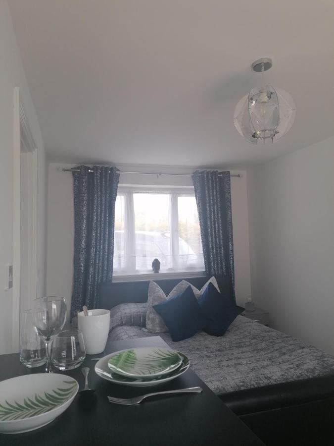 Chota Gher Apartment Widnes Esterno foto